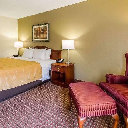 Quality Inn & Suites Lexington Near I-64 And I-81 Timber Ridge Екстериор снимка