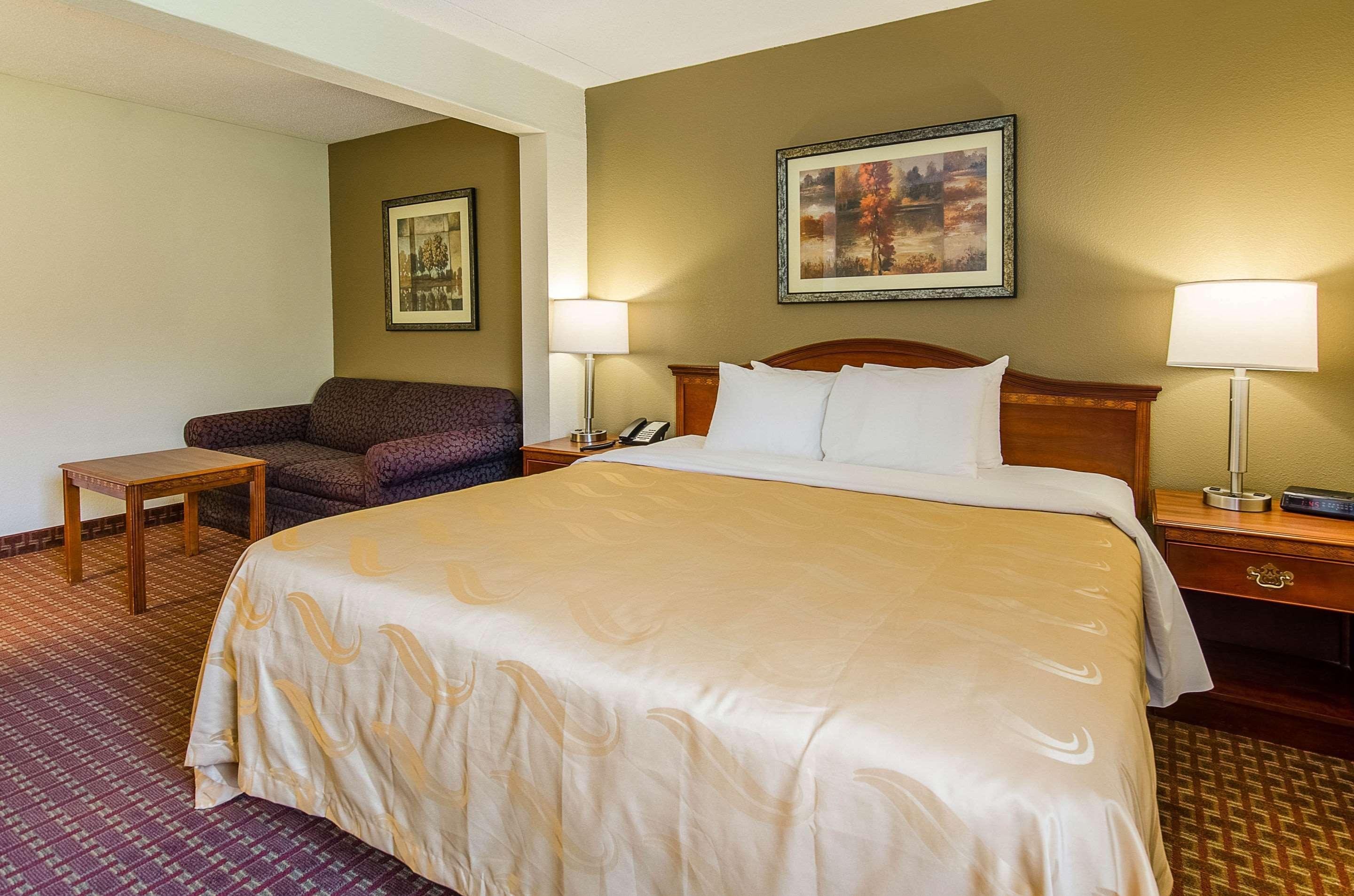 Quality Inn & Suites Lexington Near I-64 And I-81 Timber Ridge Екстериор снимка