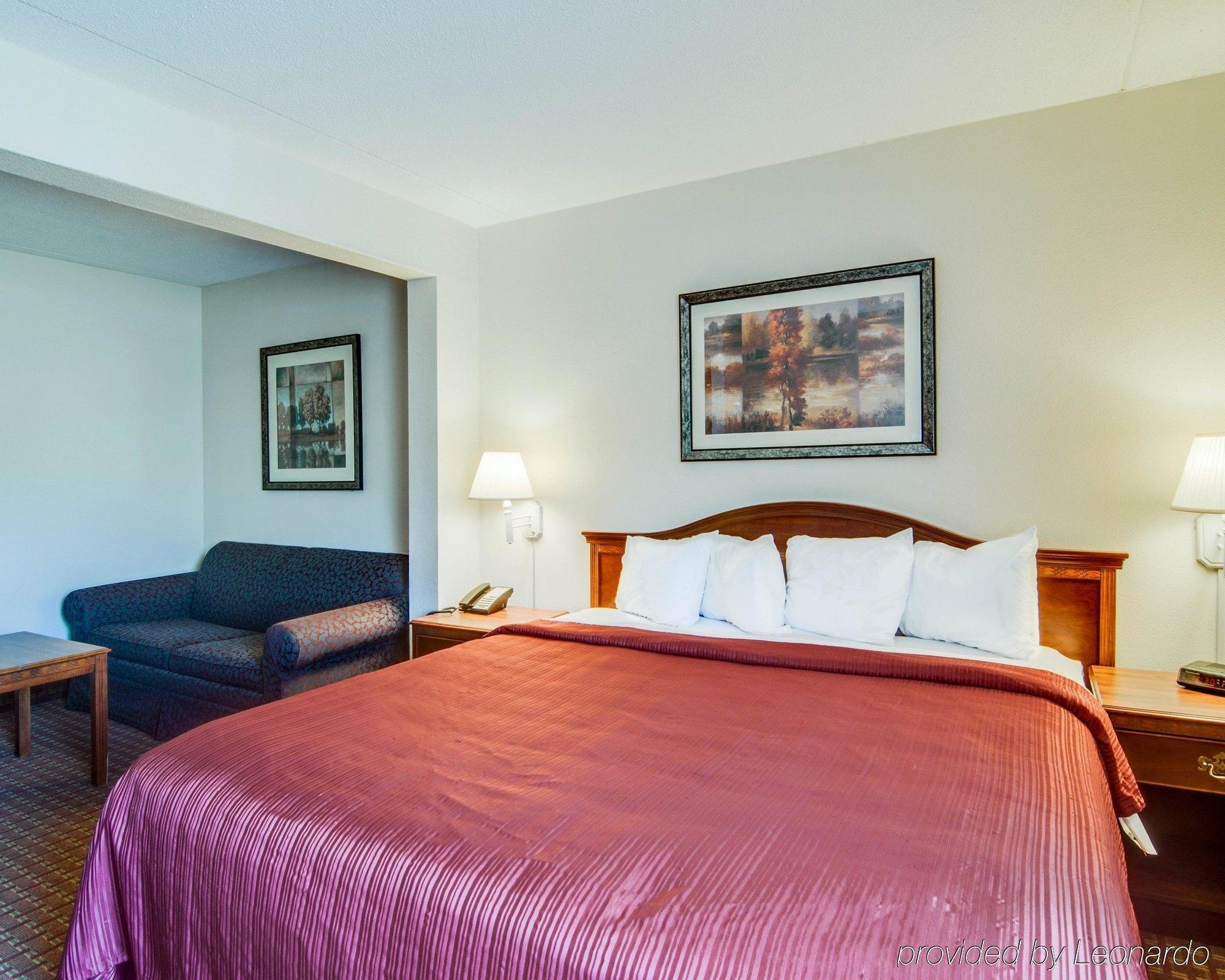 Quality Inn & Suites Lexington Near I-64 And I-81 Timber Ridge Екстериор снимка