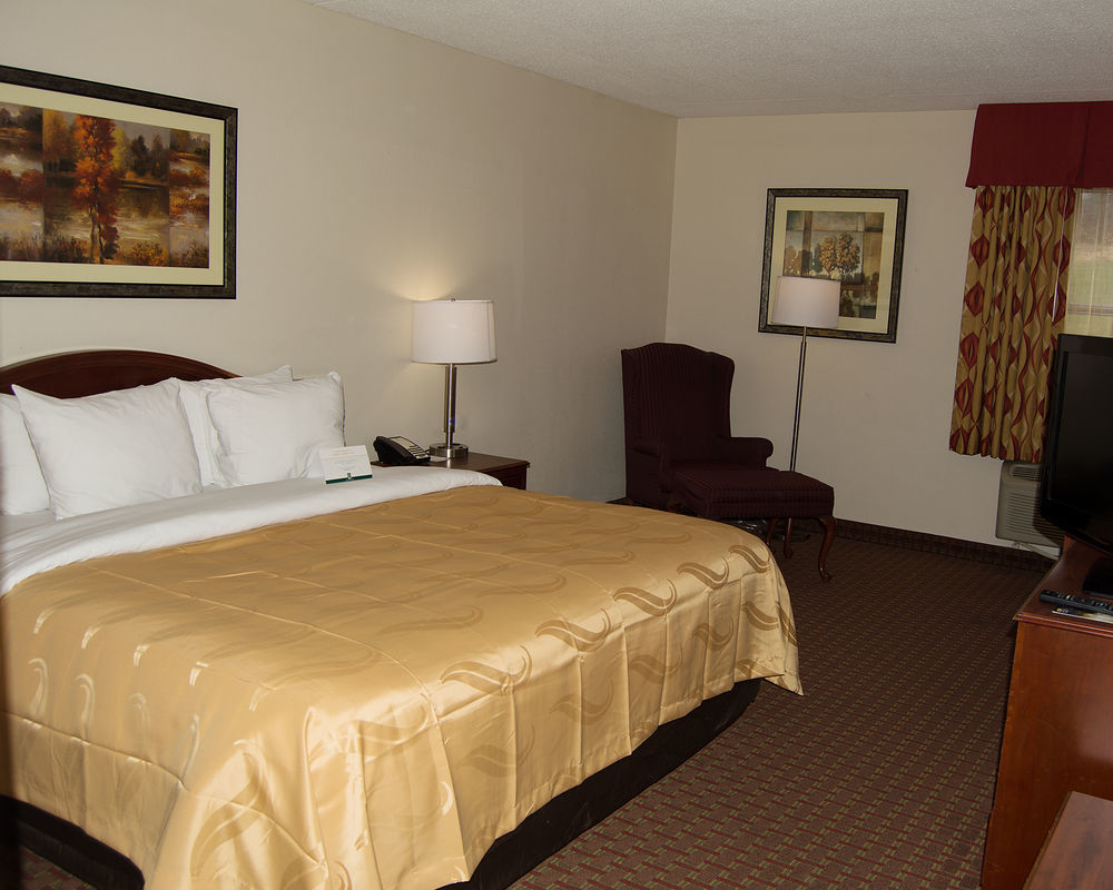 Quality Inn & Suites Lexington Near I-64 And I-81 Timber Ridge Екстериор снимка
