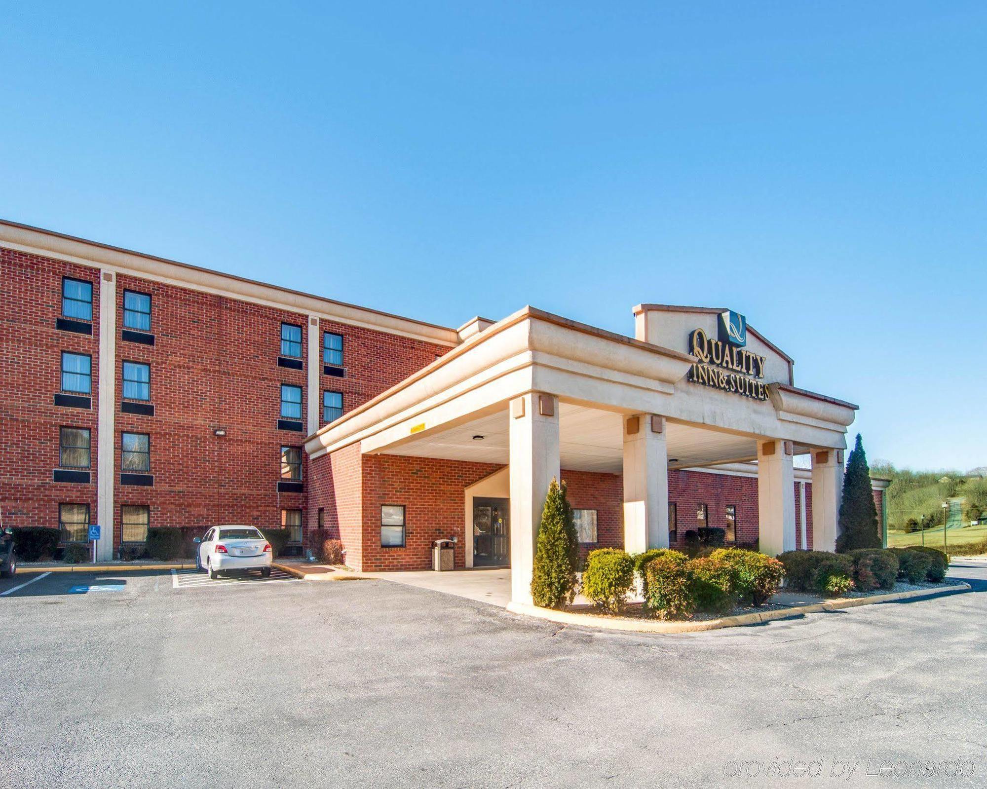 Quality Inn & Suites Lexington Near I-64 And I-81 Timber Ridge Екстериор снимка