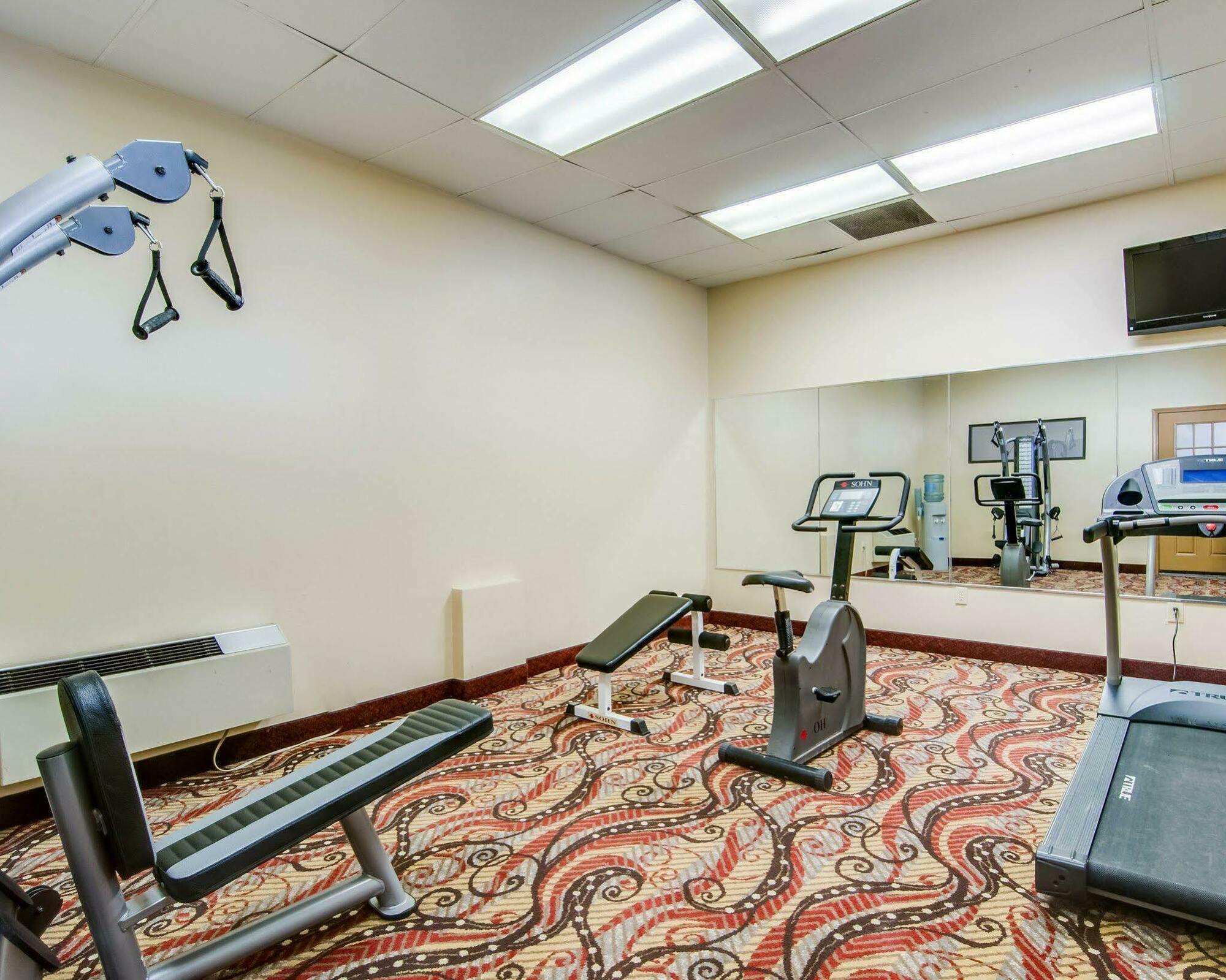 Quality Inn & Suites Lexington Near I-64 And I-81 Timber Ridge Екстериор снимка